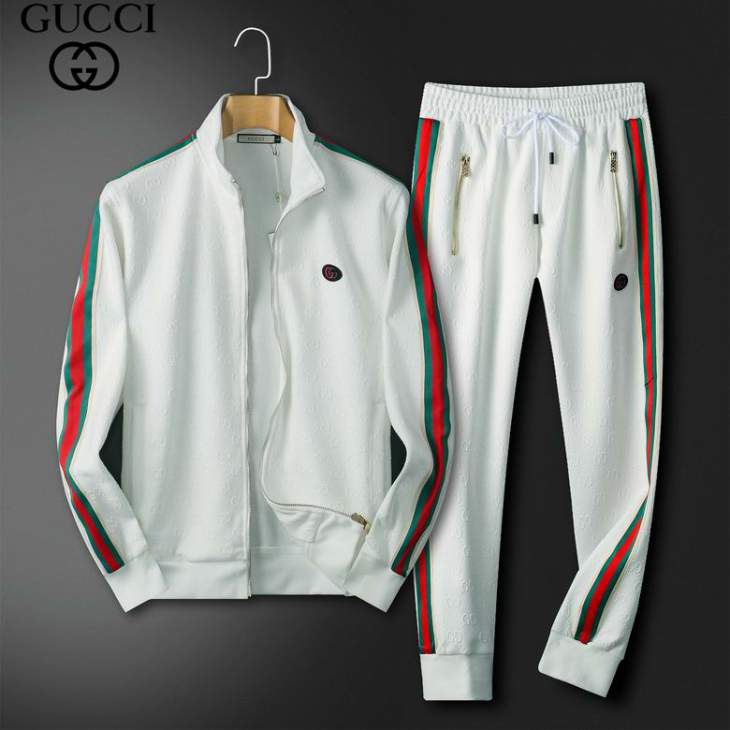 Picture of Gucci Sweater Suits _SKUGucciM-4XL24cn10839976